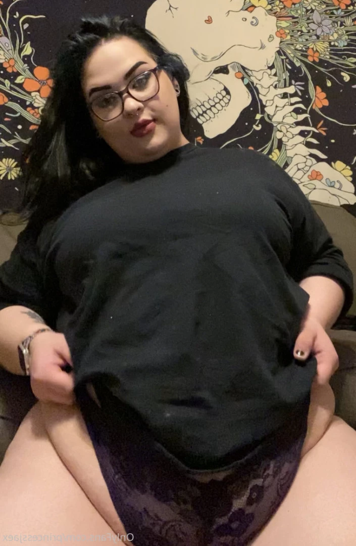 𝙅𝙖𝙚 𝘿𝙖𝙧𝙡𝙞𝙣𝙜 🖤✨ [ princessjaex ] Onlyfans leaked photo 10016538 on Hotleaks.tv