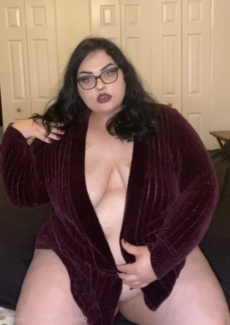 𝙅𝙖𝙚 𝘿𝙖𝙧𝙡𝙞𝙣𝙜 🖤✨ [ princessjaex ] Onlyfans leaked photo 10016750 on Hotleaks.tv