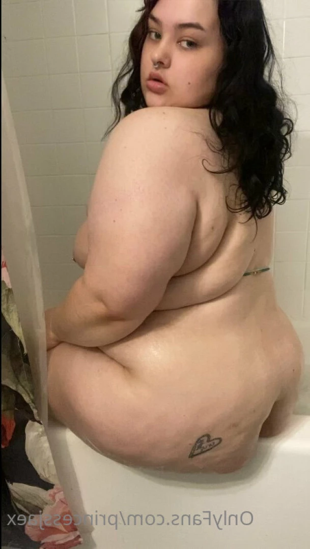 𝙅𝙖𝙚 𝘿𝙖𝙧𝙡𝙞𝙣𝙜 🖤✨ [ princessjaex ] Onlyfans leaked photo 10017144 on Hotleaks.tv