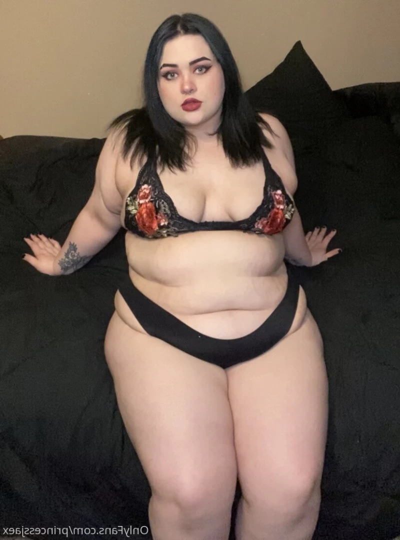 𝙅𝙖𝙚 𝘿𝙖𝙧𝙡𝙞𝙣𝙜 🖤✨ [ princessjaex ] Onlyfans leaked photo 10017727 on Hotleaks.tv