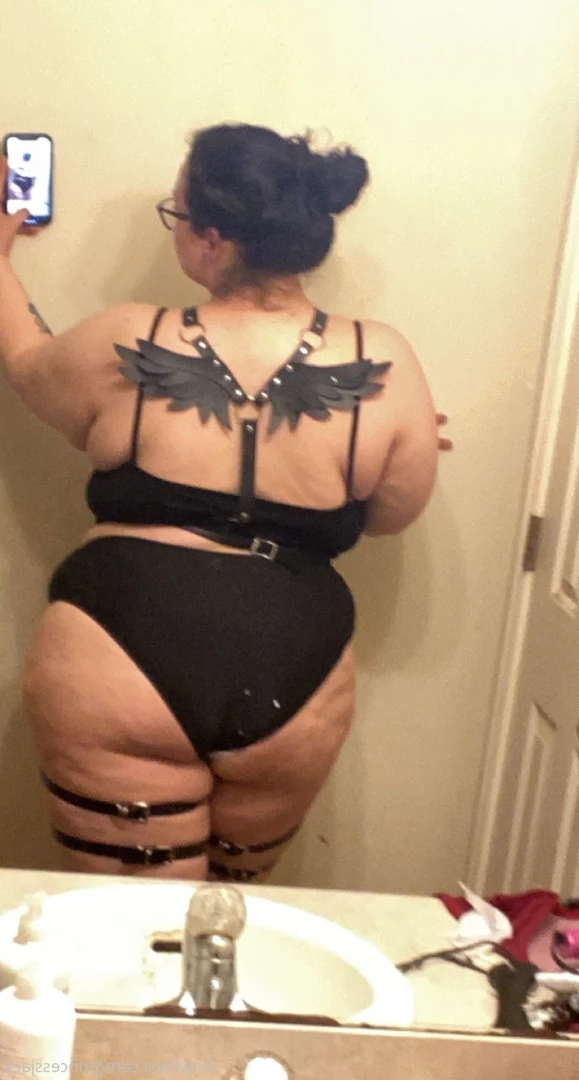 𝙅𝙖𝙚 𝘿𝙖𝙧𝙡𝙞𝙣𝙜 🖤✨ [ princessjaex ] Onlyfans leaked photo 10017755 on Hotleaks.tv