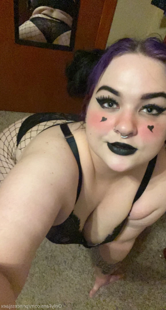 𝙅𝙖𝙚 𝘿𝙖𝙧𝙡𝙞𝙣𝙜 🖤✨ [ princessjaex ] Onlyfans leaked photo 10017786 on Hotleaks.tv
