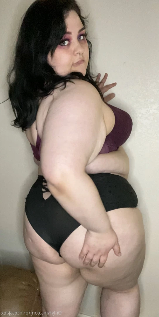 𝙅𝙖𝙚 𝘿𝙖𝙧𝙡𝙞𝙣𝙜 🖤✨ [ princessjaex ] Onlyfans leaked photo 10018061 on Hotleaks.tv