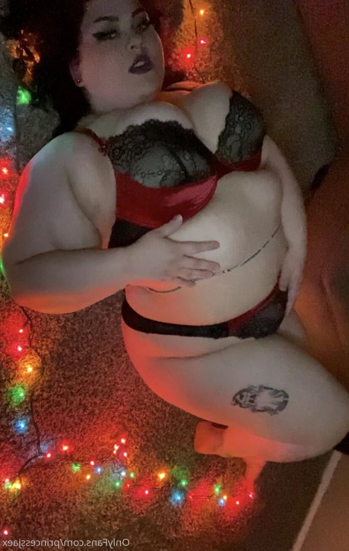 𝙅𝙖𝙚 𝘿𝙖𝙧𝙡𝙞𝙣𝙜 🖤✨ [ princessjaex ] Onlyfans leaked photo 10018105 on Hotleaks.tv