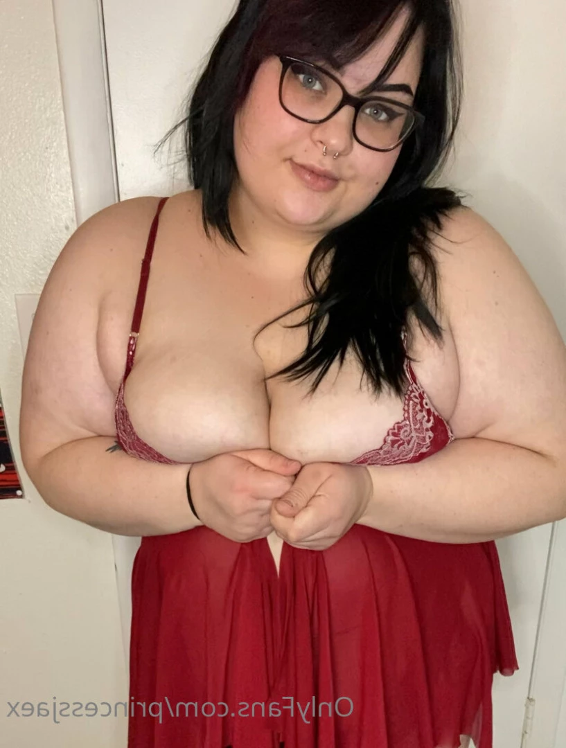 𝙅𝙖𝙚 𝘿𝙖𝙧𝙡𝙞𝙣𝙜 🖤✨ [ princessjaex ] Onlyfans leaked photo 10018320 on Hotleaks.tv