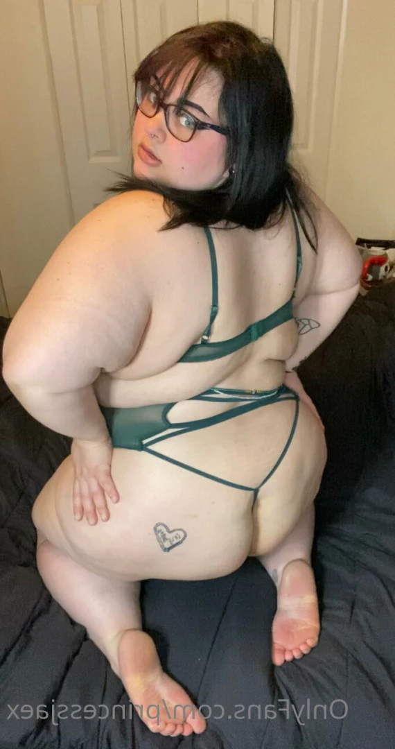 𝙅𝙖𝙚 𝘿𝙖𝙧𝙡𝙞𝙣𝙜 🖤✨ [ princessjaex ] Onlyfans leaked photo 10018618 on Hotleaks.tv