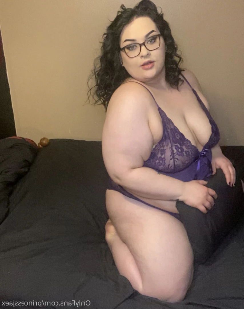𝙅𝙖𝙚 𝘿𝙖𝙧𝙡𝙞𝙣𝙜 🖤✨ [ princessjaex ] Onlyfans leaked photo 10018812 on Hotleaks.tv