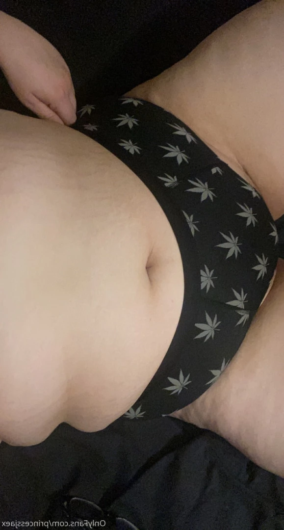 𝙅𝙖𝙚 𝘿𝙖𝙧𝙡𝙞𝙣𝙜 🖤✨ [ princessjaex ] Onlyfans leaked photo 10019594 on Hotleaks.tv