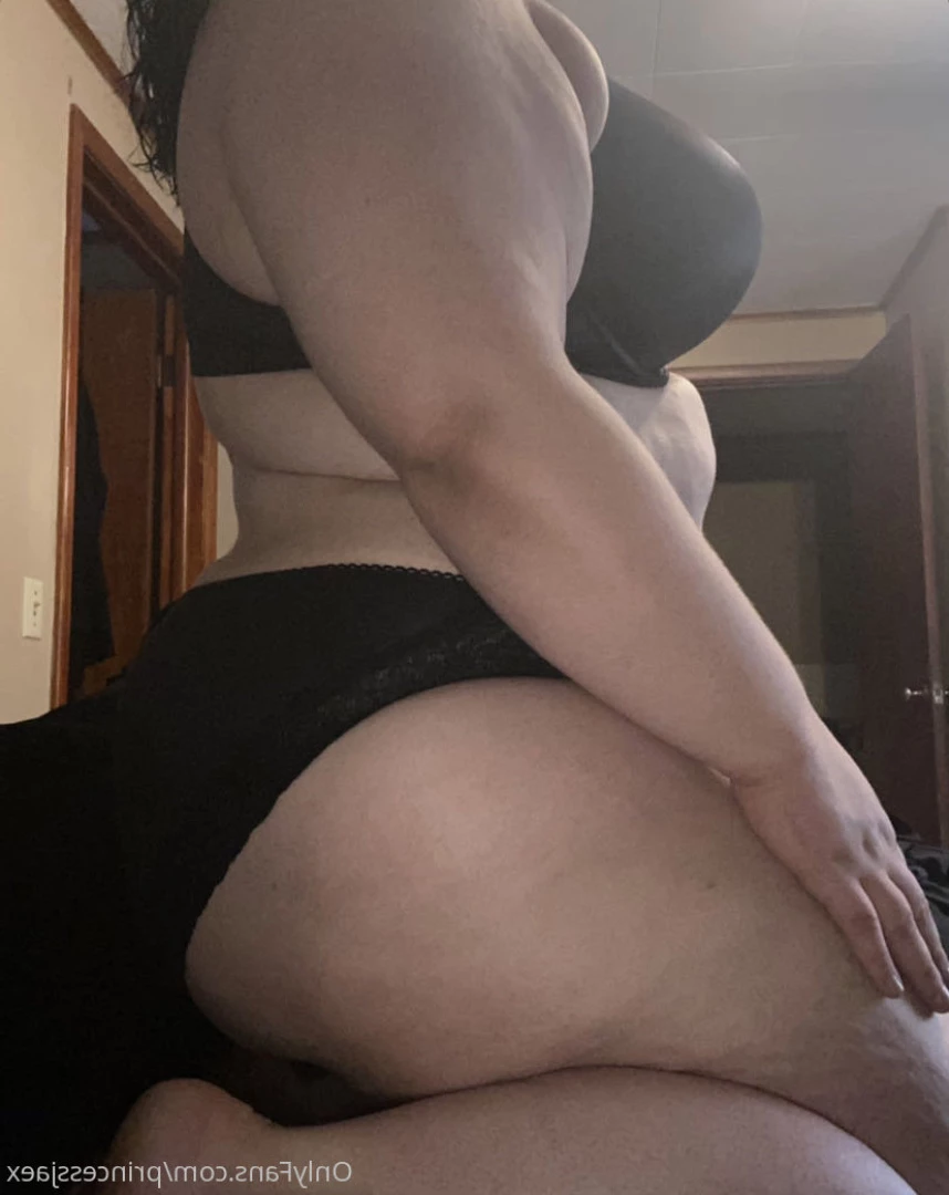 𝙅𝙖𝙚 𝘿𝙖𝙧𝙡𝙞𝙣𝙜 🖤✨ [ princessjaex ] Onlyfans leaked photo 10019614 on Hotleaks.tv