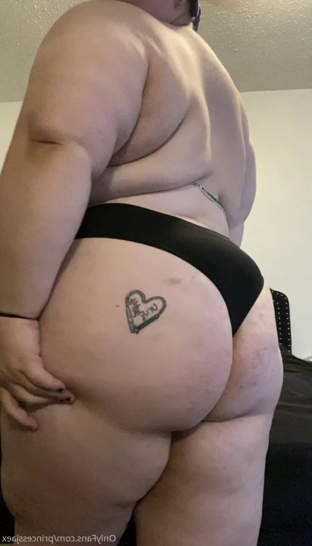 𝙅𝙖𝙚 𝘿𝙖𝙧𝙡𝙞𝙣𝙜 🖤✨ [ princessjaex ] Onlyfans leaked photo 10019932 on Hotleaks.tv