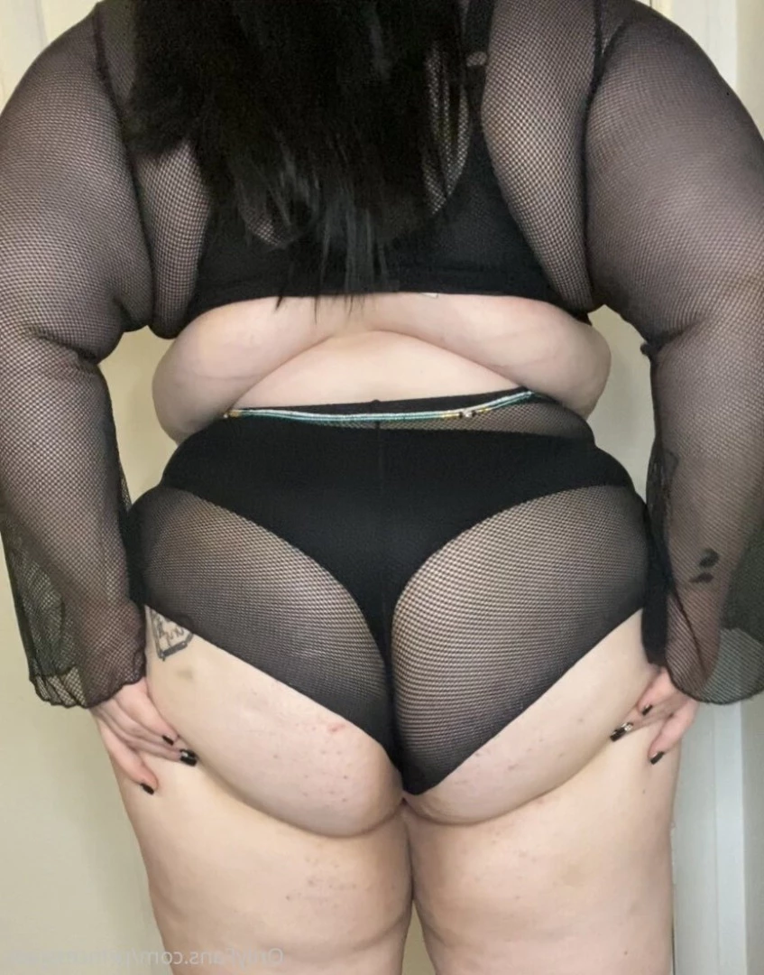 𝙅𝙖𝙚 𝘿𝙖𝙧𝙡𝙞𝙣𝙜 🖤✨ [ princessjaex ] Onlyfans leaked photo 10020061 on Hotleaks.tv