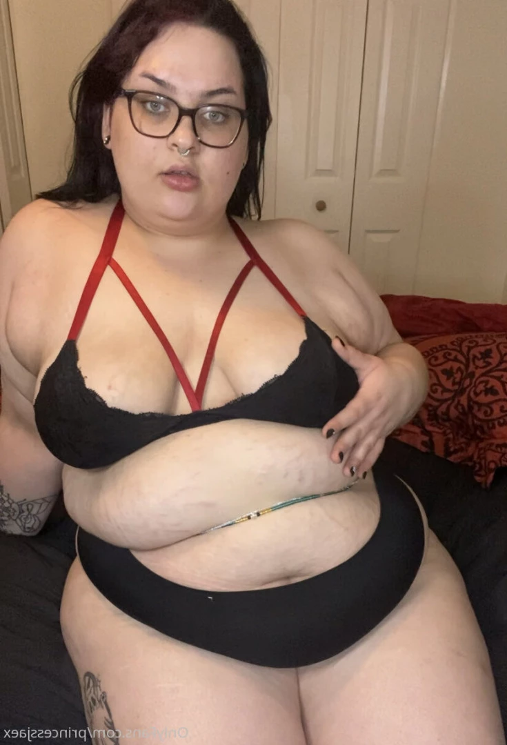 𝙅𝙖𝙚 𝘿𝙖𝙧𝙡𝙞𝙣𝙜 🖤✨ [ princessjaex ] Onlyfans leaked photo 10020156 on Hotleaks.tv