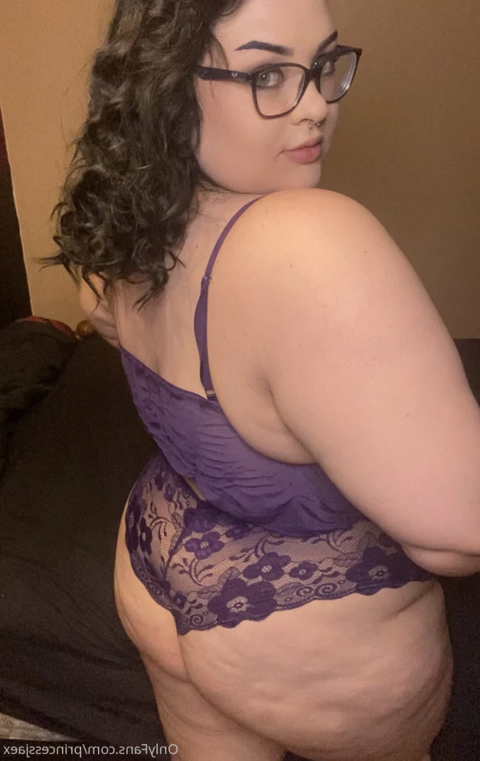 𝙅𝙖𝙚 𝘿𝙖𝙧𝙡𝙞𝙣𝙜 🖤✨ [ princessjaex ] Onlyfans leaked photo 10020908 on Hotleaks.tv