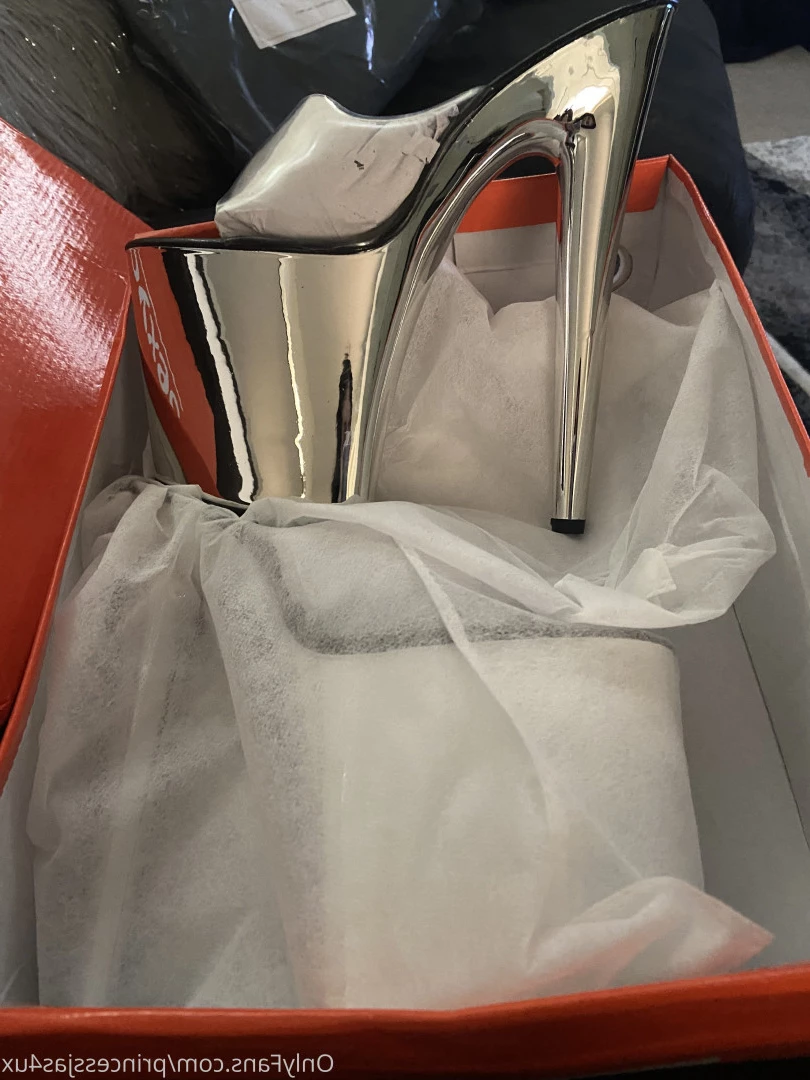 𝐂𝐨𝐜𝐤 𝐇𝐮𝐧𝐠𝐫𝐲 𝐏𝐨𝐬𝐡 𝐂𝐡𝐢𝐜𝐤 [ princessjas4ux ] Onlyfans leaked photo 10153467 on Hotleaks.tv