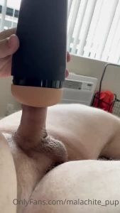 10078571