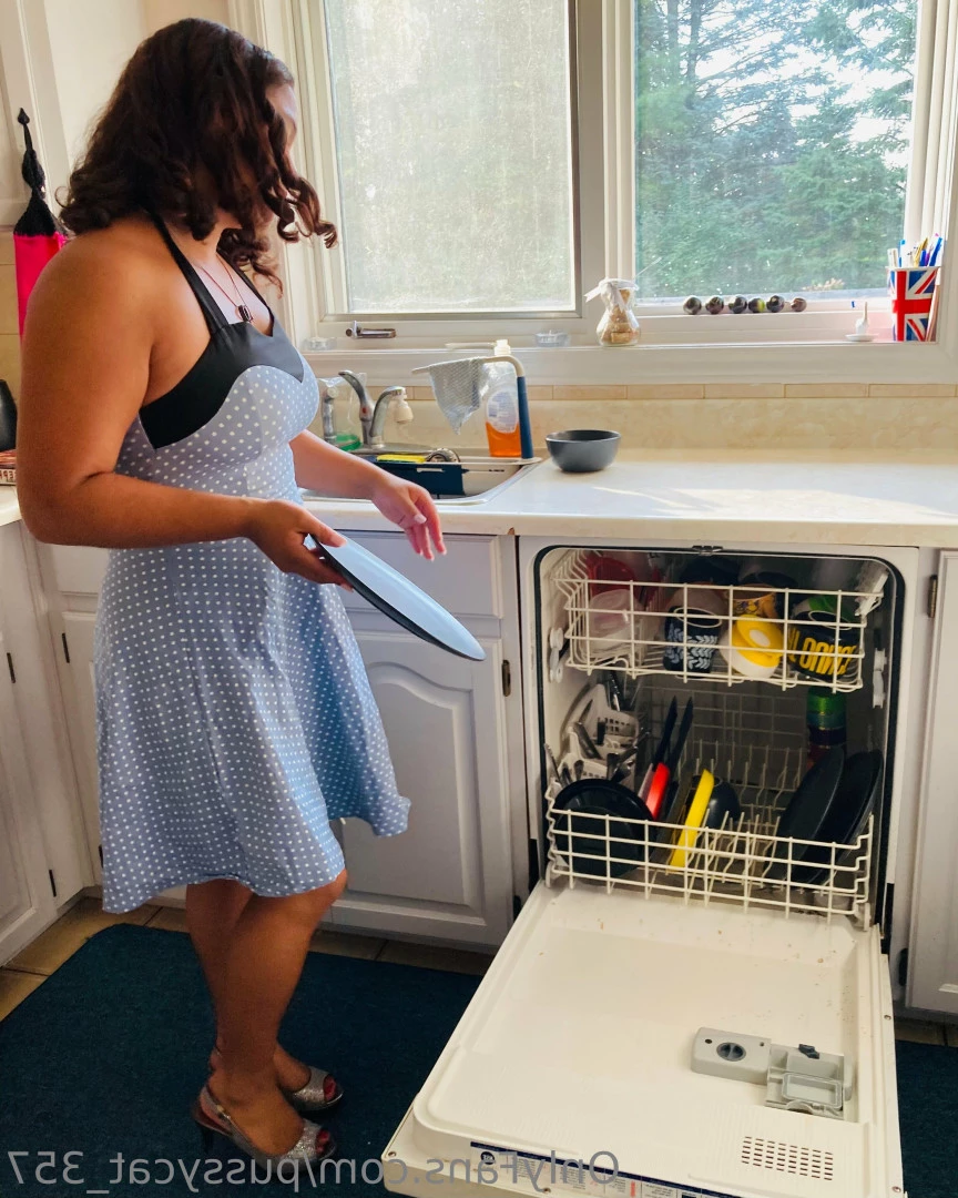Naughty Kitty [ pussycat_357 ] Onlyfans leaked photo 8405059 on Hotleaks.tv