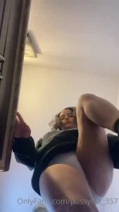 10076307