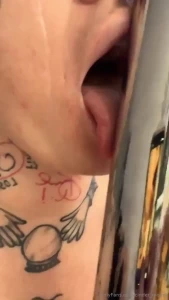 10074861