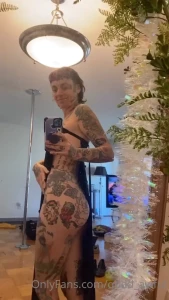 10074931