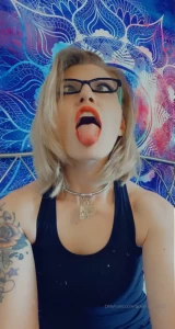 The Submissive Next Door [ queenofkink87 ] Onlyfans leaked video 10070340 on Hotleaks.tv