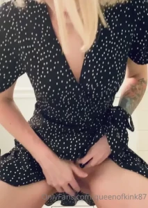10071050