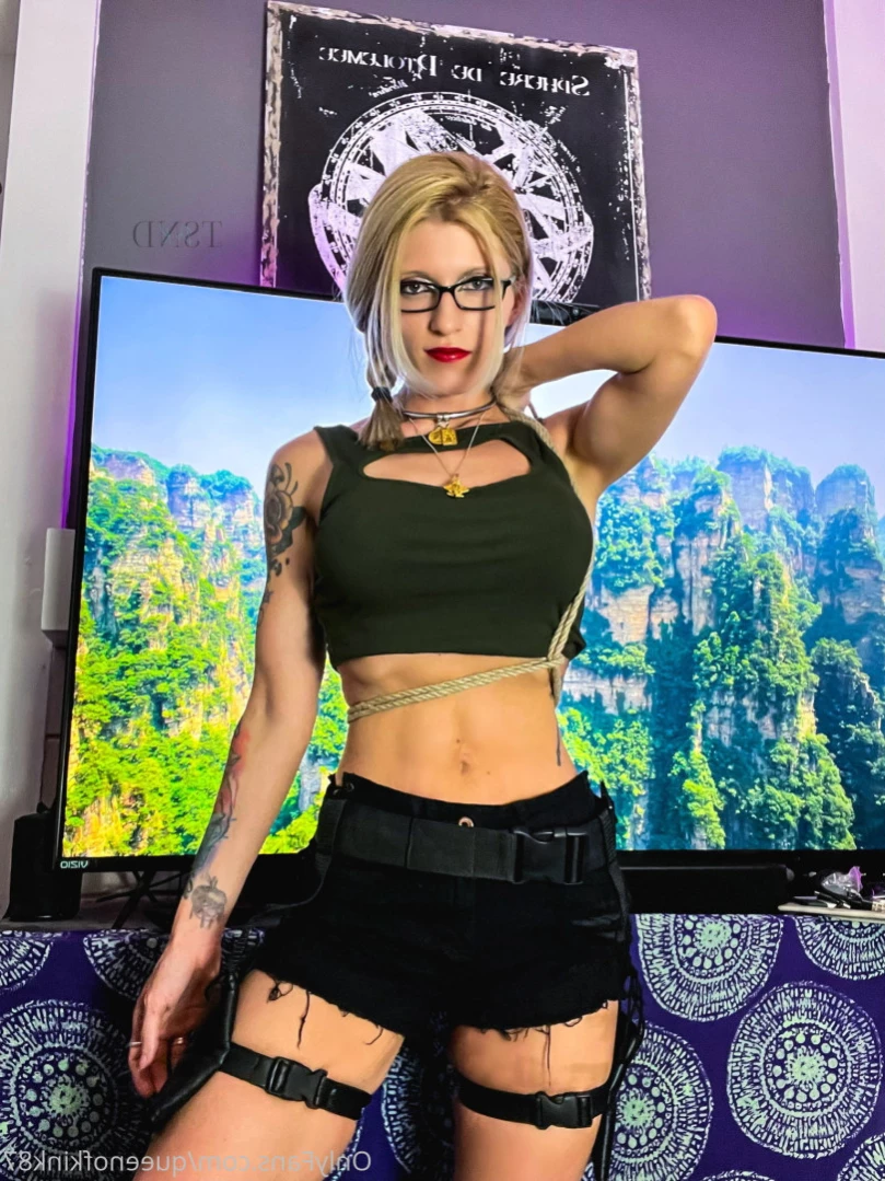 The Submissive Next Door [ queenofkink87 ] Onlyfans leaked photo 11009901 on Hotleaks.tv