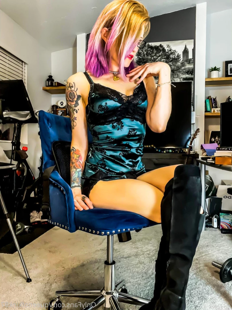 The Submissive Next Door [ queenofkink87 ] Onlyfans leaked photo 12275214 on Hotleaks.tv