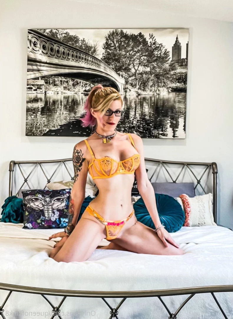 The Submissive Next Door [ queenofkink87 ] Onlyfans leaked photo 13230457 on Hotleaks.tv