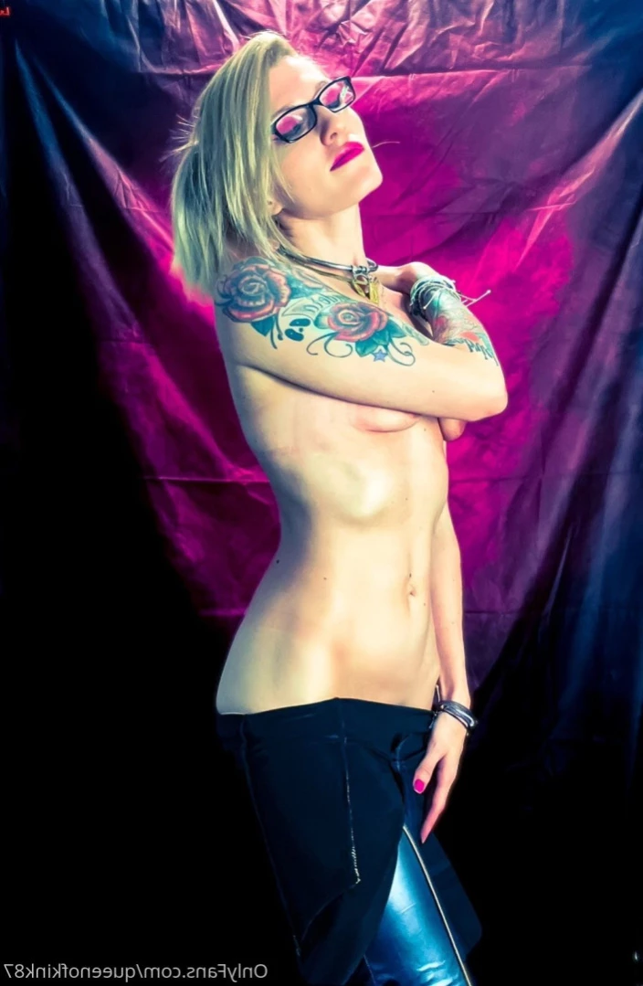 The Submissive Next Door [ queenofkink87 ] Onlyfans leaked photo 15535573 on Hotleaks.tv
