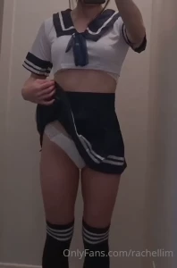 10068042