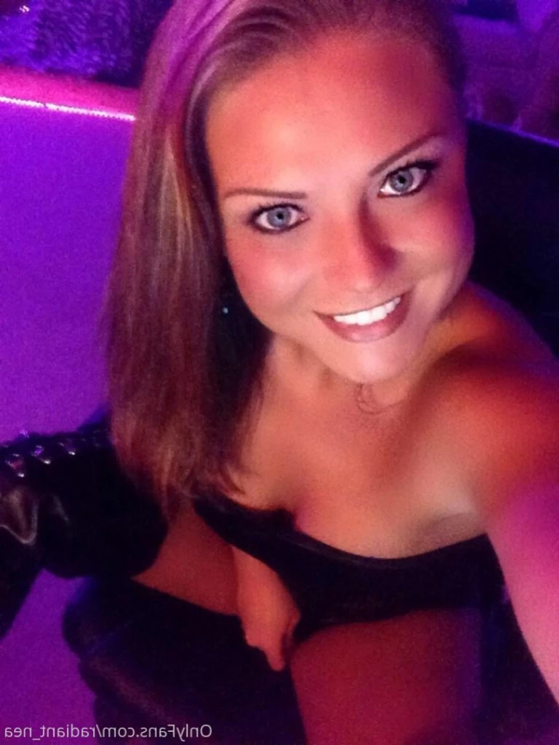 Radiant Nea [ radiant_nea ] Onlyfans leaked photo 12262721 on Hotleaks.tv