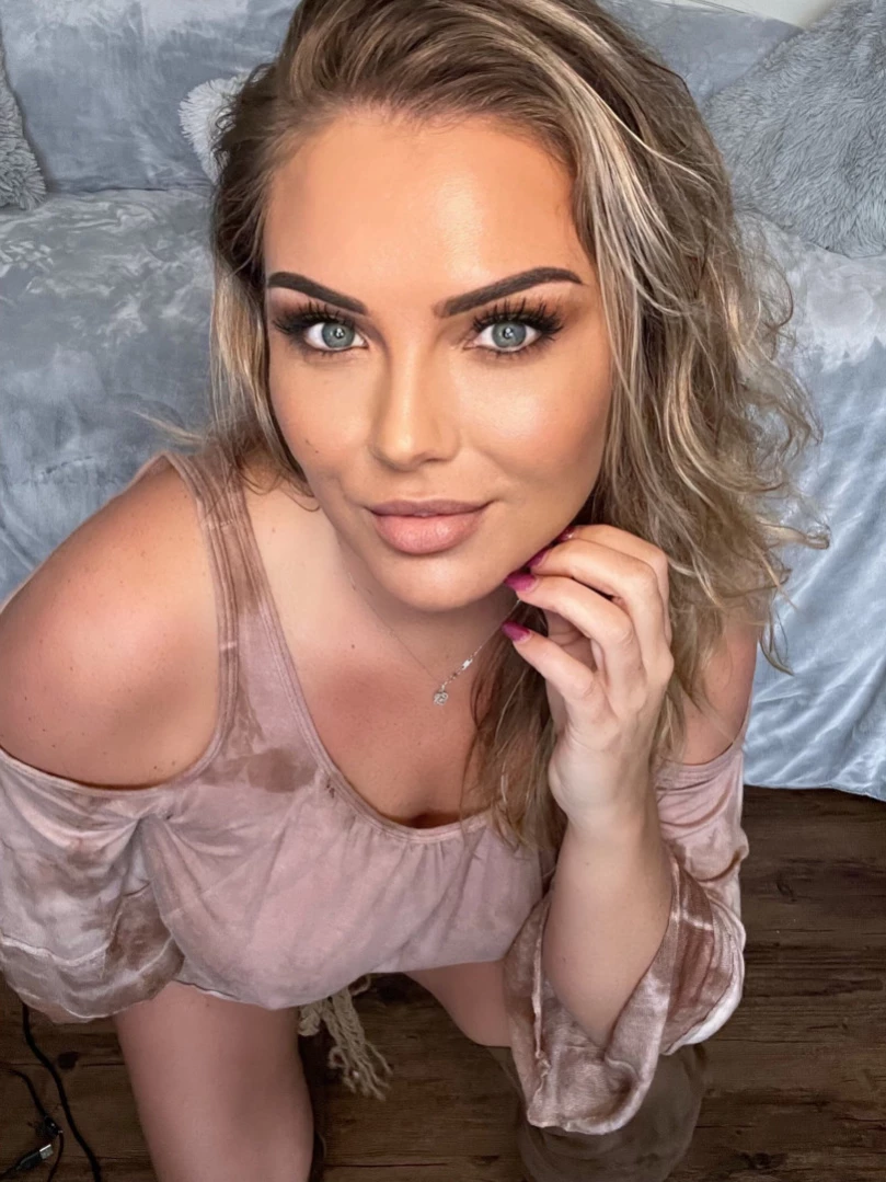 Radiant Nea [ radiant_nea ] Onlyfans leaked photo 12273405 on Hotleaks.tv