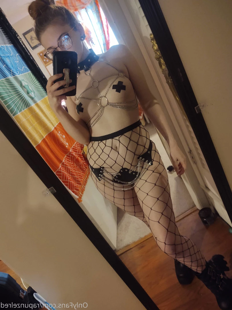 Misty [ rapunzelred ] Onlyfans leaked photo 8422557 on Hotleaks.tv