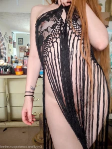 8422915