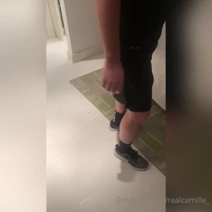 10061793