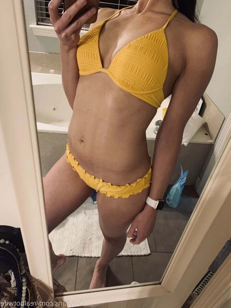 realhotwife Onlyfans leaked photo 10115538 on Hotleaks.tv