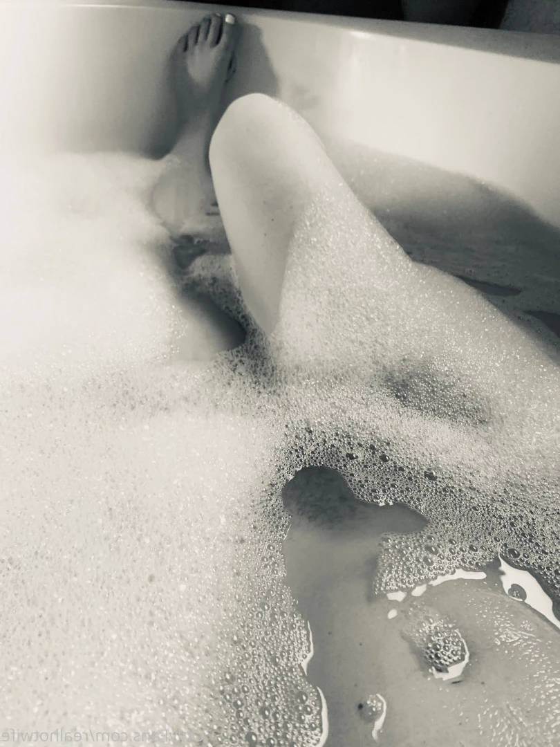 realhotwife Onlyfans leaked photo 10117461 on Hotleaks.tv