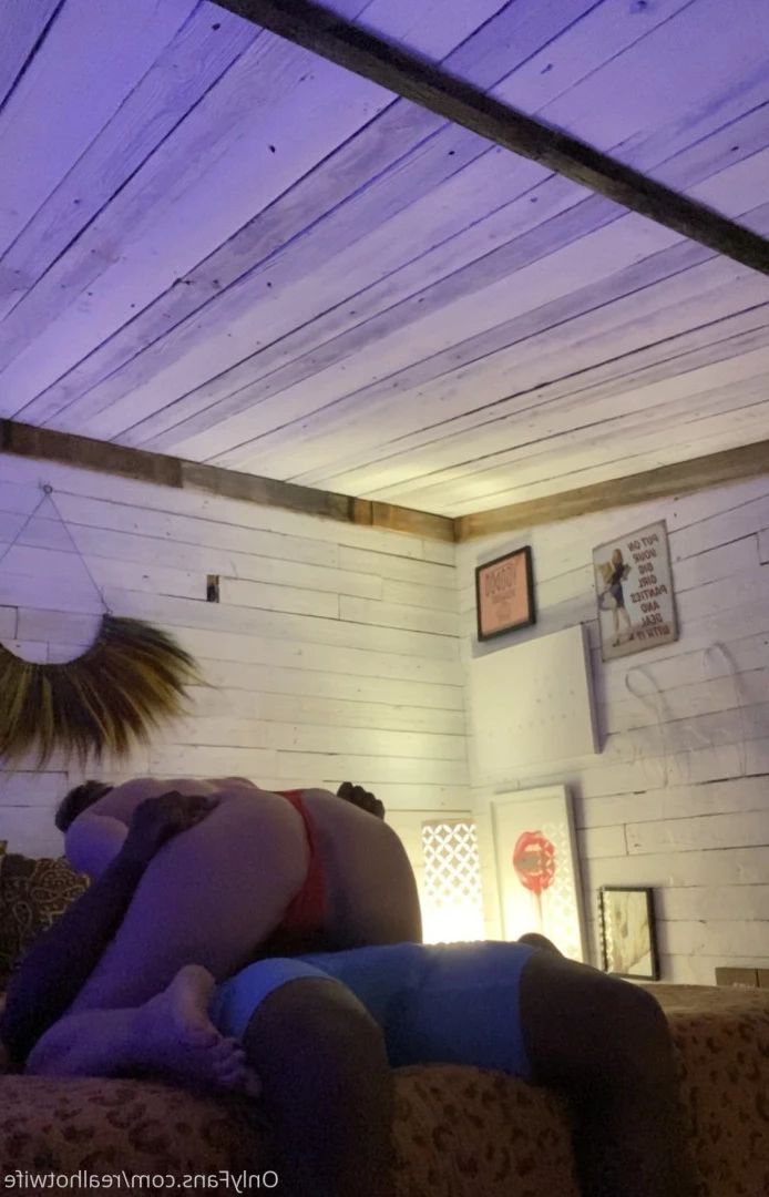 realhotwife Onlyfans leaked photo 10125007 on Hotleaks.tv