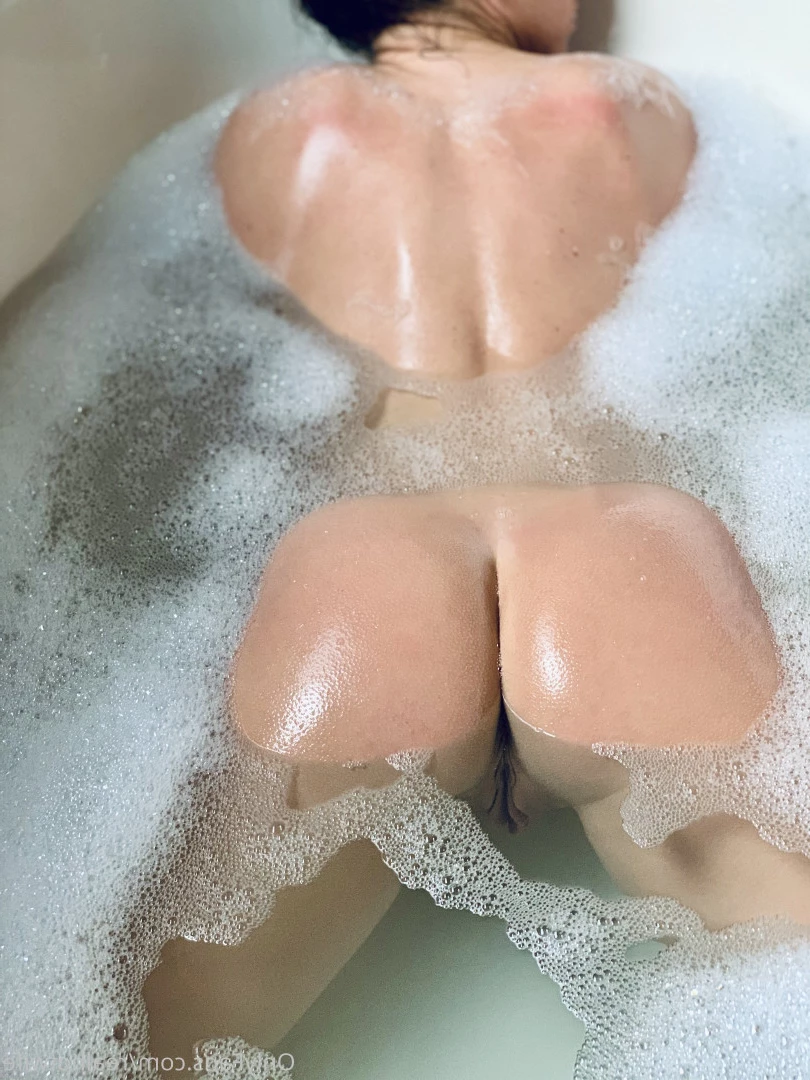realhotwife Onlyfans leaked photo 10126278 on Hotleaks.tv