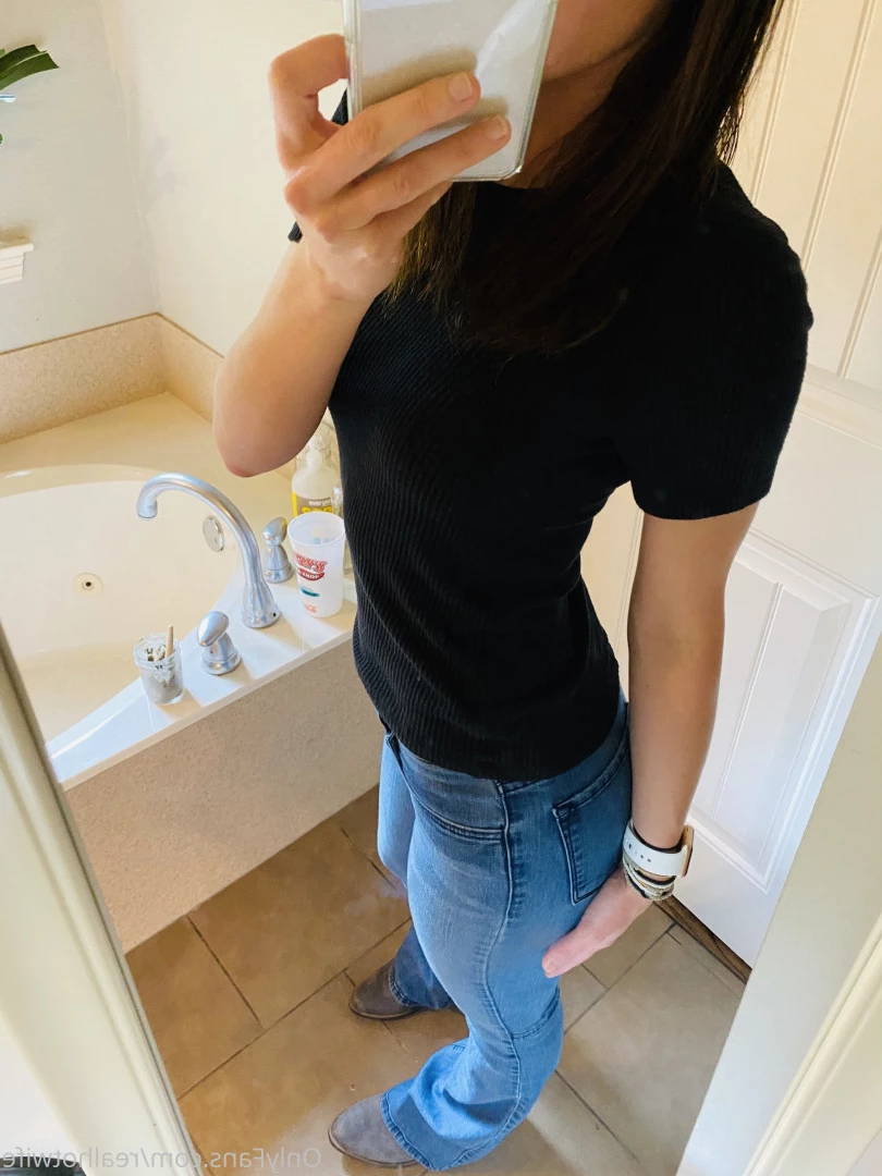 realhotwife Onlyfans leaked photo 10127454 on Hotleaks.tv