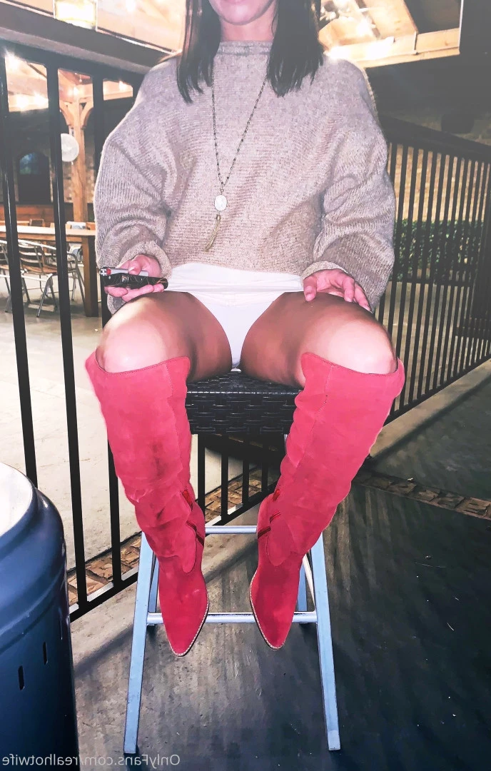 realhotwife Onlyfans leaked photo 10131418 on Hotleaks.tv