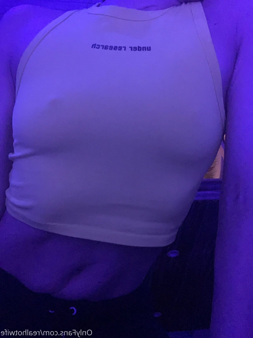 realhotwife Onlyfans leaked photo 10131795 on Hotleaks.tv
