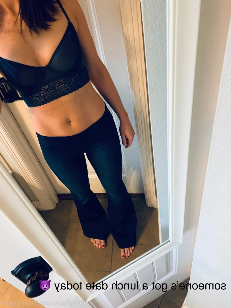 realhotwife Onlyfans leaked photo 10136573 on Hotleaks.tv