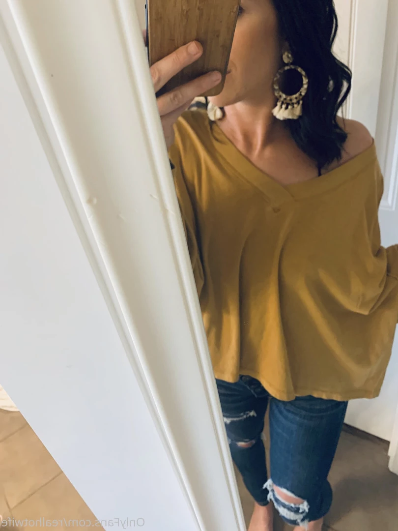 realhotwife Onlyfans leaked photo 10138189 on Hotleaks.tv