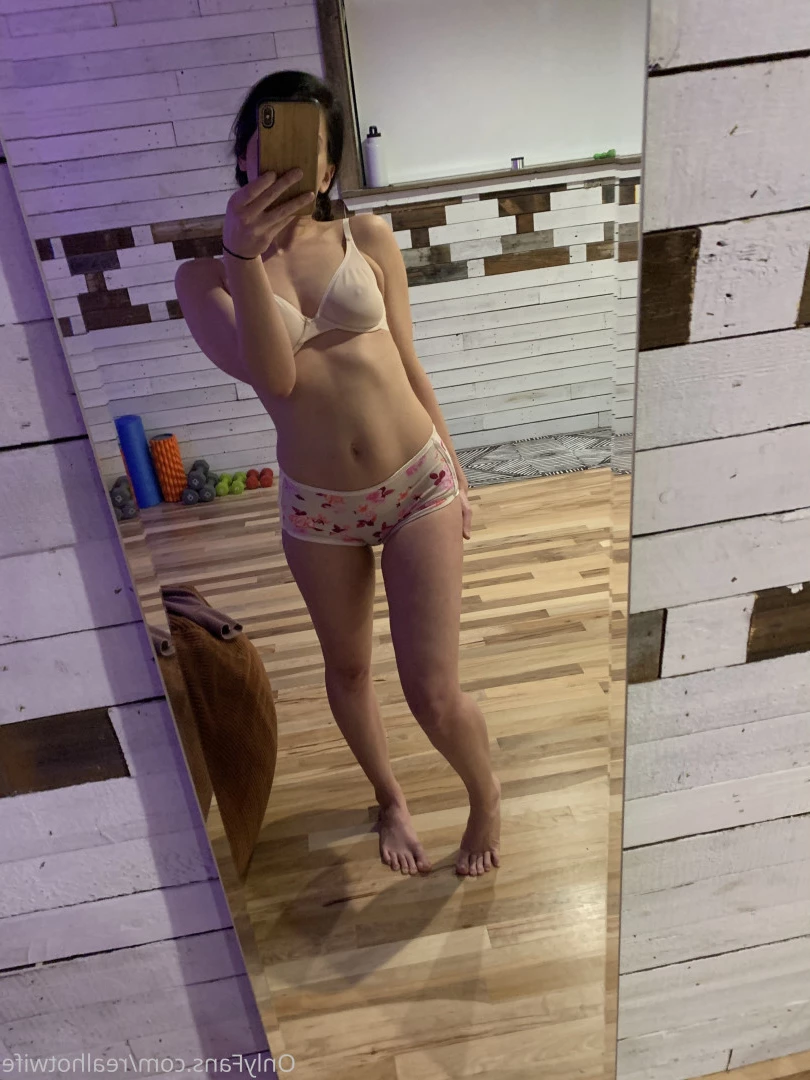 realhotwife Onlyfans leaked photo 10141068 on Hotleaks.tv
