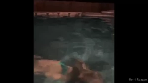 10051939
