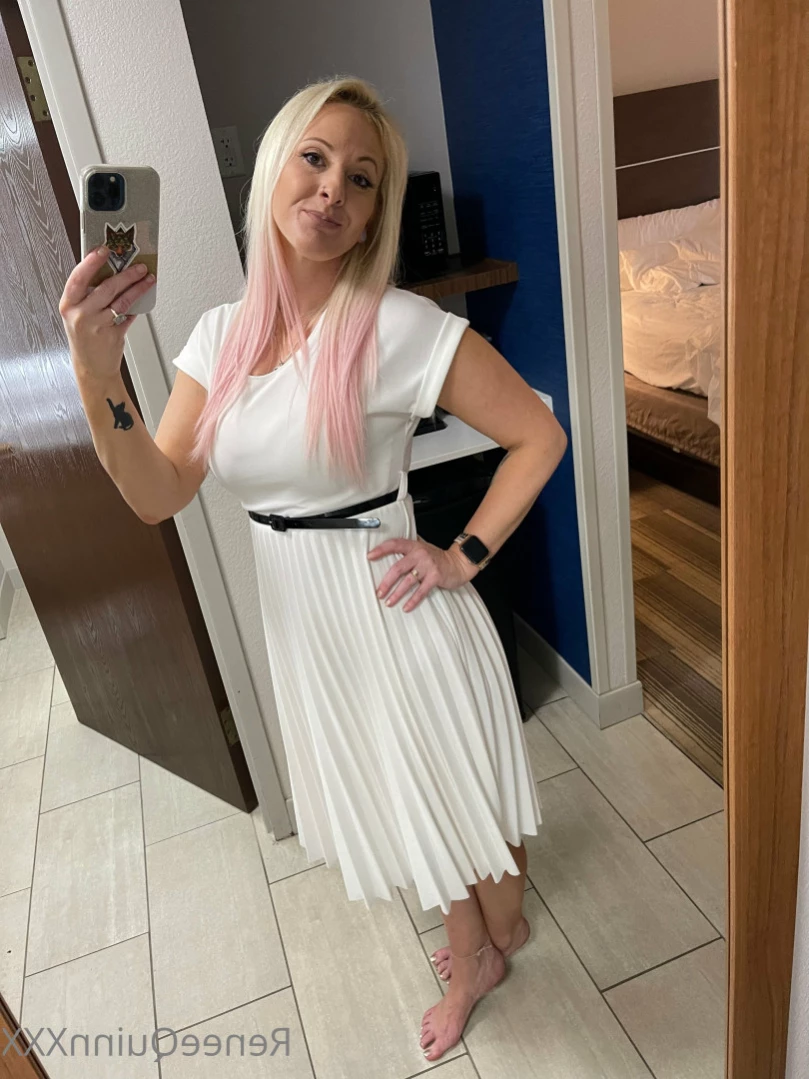 Renee Quinn, d*ck damsel [ reneequinnxxx ] Onlyfans leaked photo 13328244 on Hotleaks.tv