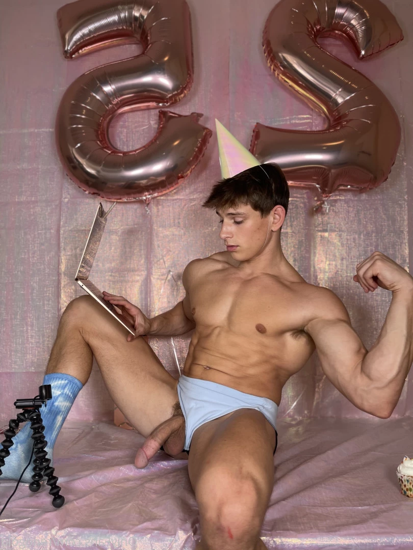 Reno Gold™ [ renogold ] Onlyfans leaked photo 10115630 on Hotleaks.tv