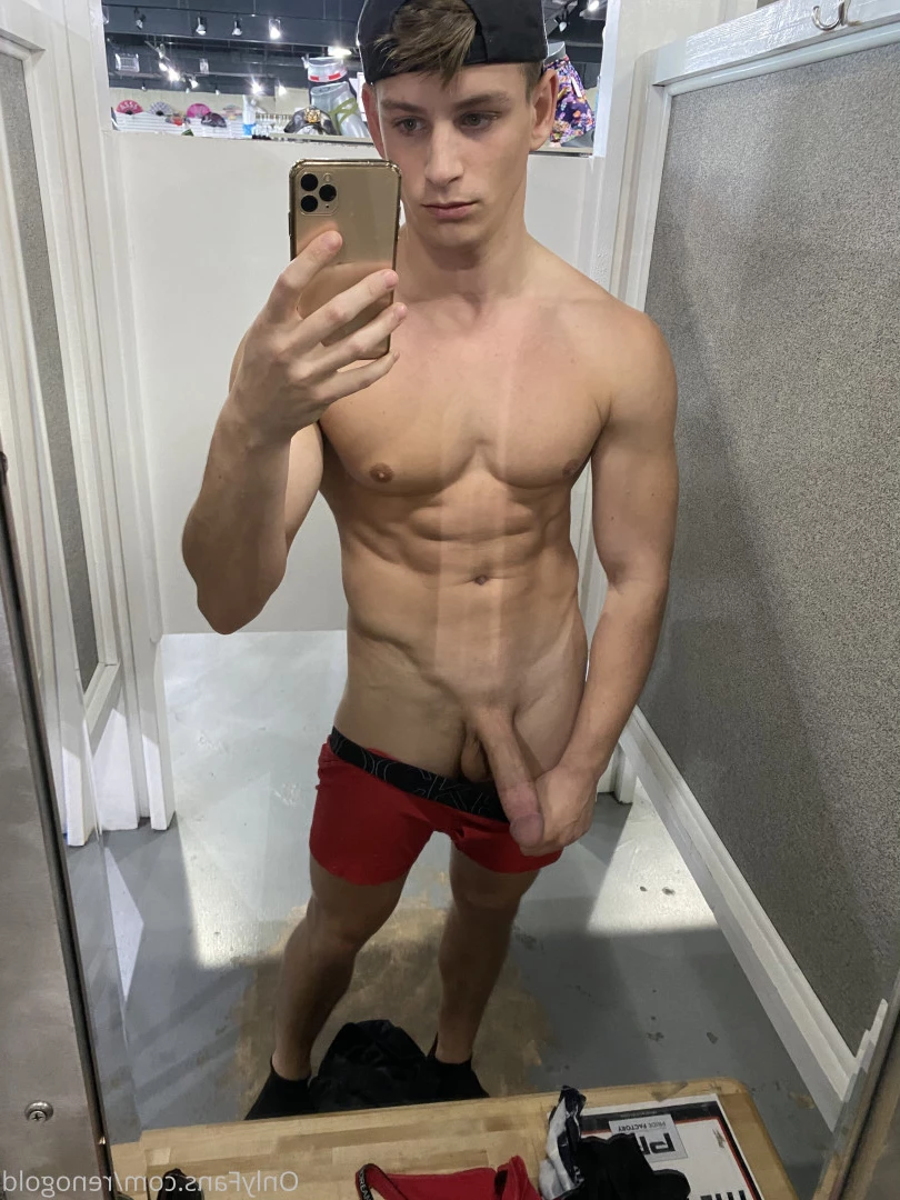Reno Gold™ [ renogold ] Onlyfans leaked photo 10117899 on Hotleaks.tv