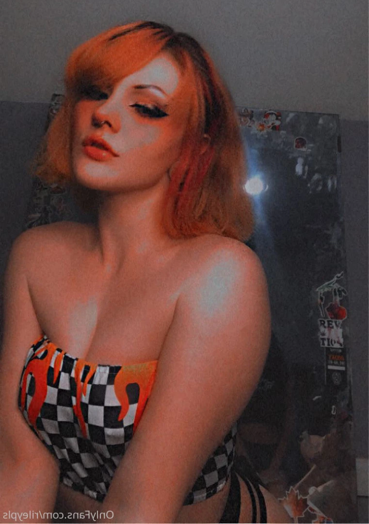 Riley Caacrinolaas [ rileypls ] Onlyfans leaked photo 10155220 on Hotleaks.tv